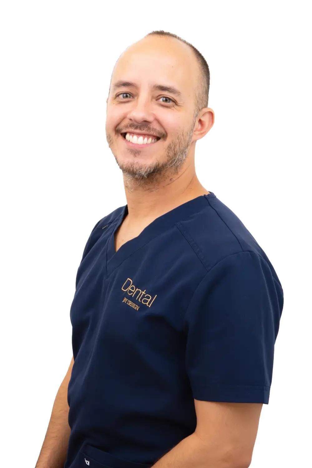 Dr Luis Solorzano